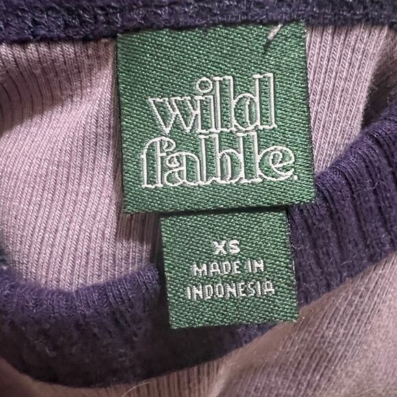 Wild Fable Lavender and Navy Tank Top - Picture 2 of 3
